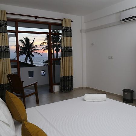 Hikka Regent Hotel Хиккадува Экстерьер фото