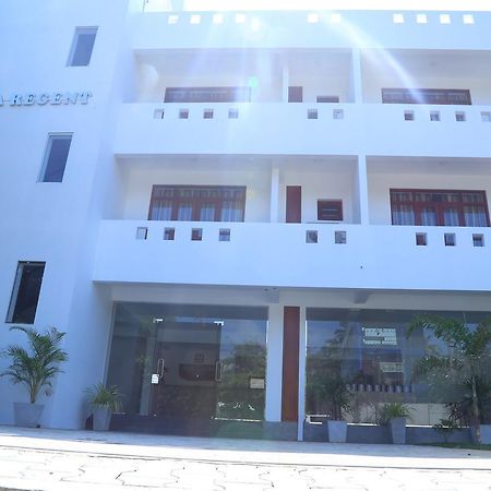 Hikka Regent Hotel Хиккадува Экстерьер фото