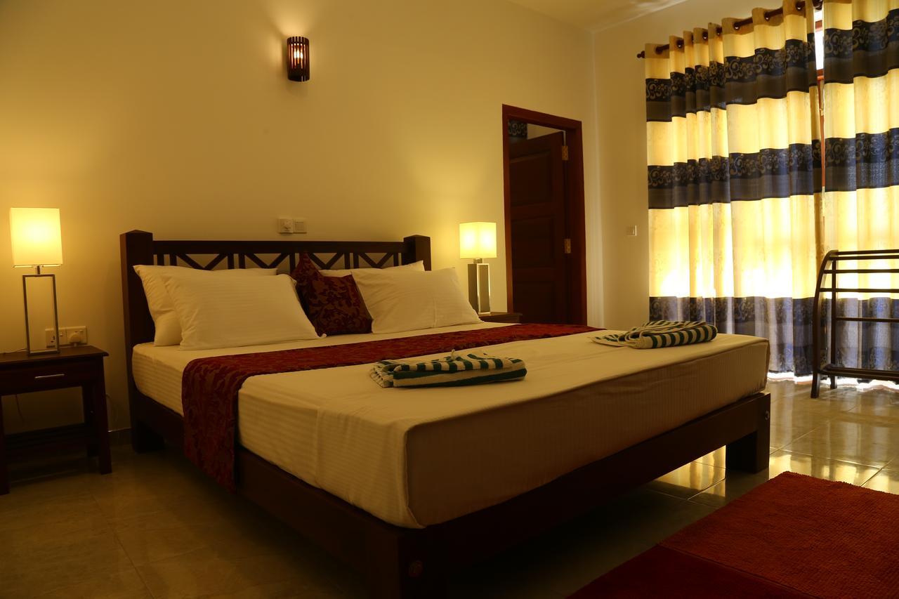 Hikka Regent Hotel Хиккадува Экстерьер фото